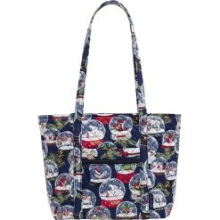 Brand new 🧨 Vera Bradley Snow Globes Small Vera Tote ✨